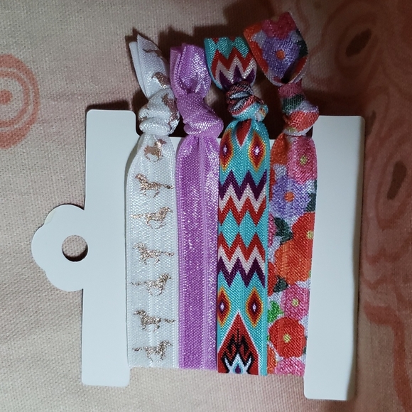 Snaffle Bit Hair Ties Bridle Bit Gold Horses Flowers Floral Purple Cowgirl Boho - Picture 6 of 7